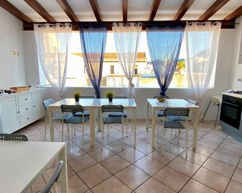 Mamamia Guesthouse-2