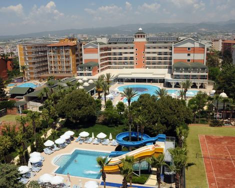 Insula Resort & Spa-3