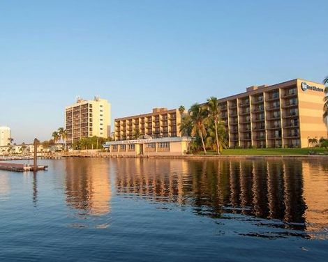 Best Western Fort Myers Waterfront-3