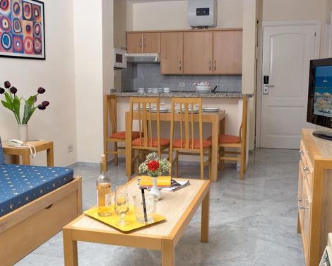 Apartamentos Marola Park-4