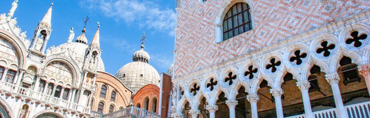 Blick auf den Dogenpalast