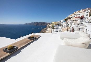 Hotel, Ducato di Oia