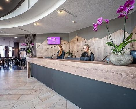 FourSide Hotel Salzburg, Trademark Collection by Wyndham-3