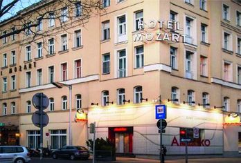 Hotel, Hotel Mozart