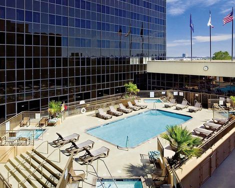Hilton Los Angeles Airport-0
