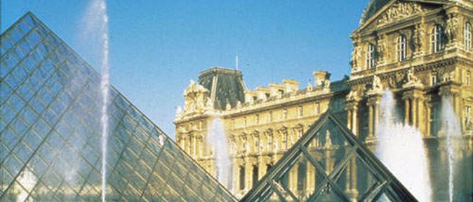  Paris_Louvre