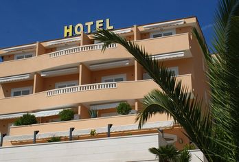 Hotel, Hotel Rosina