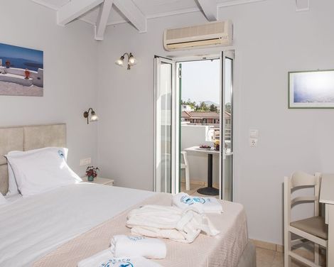 Denise Beach Hotel-0