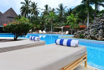 Diani Reef Beach Resort & Spa