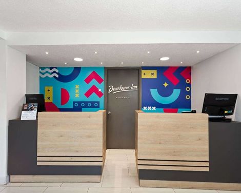 Howard Johnson by Wyndham Orlando Lake Buena Vista South-3