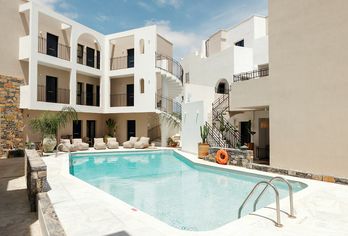 Hotel, Nami Hotel & Suites