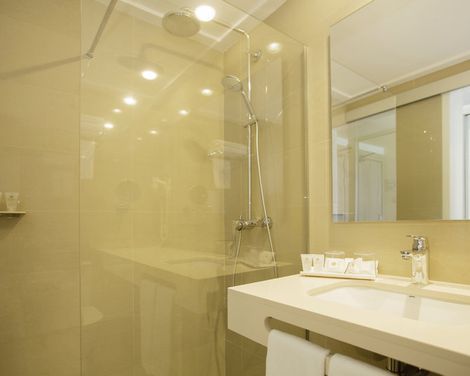 Hotel Sabina & Suites-0