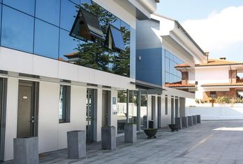 Hotel, Hotel Villa Rosario Edificio moderno