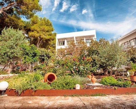 Petit Garden Hotel by Flacalco-3