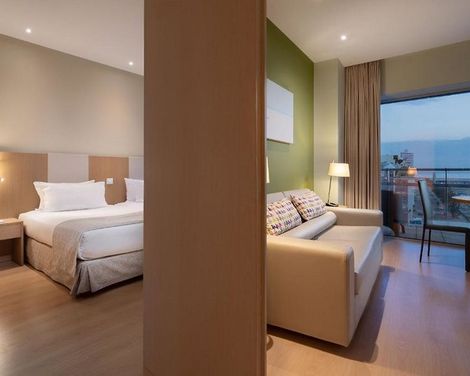 Eurostars Oasis Plaza-3