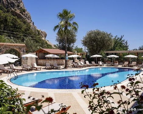 Meril Club Hotels & Spa-1