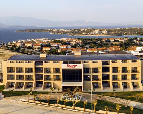 Ramada by Wyndham Cesme-3
