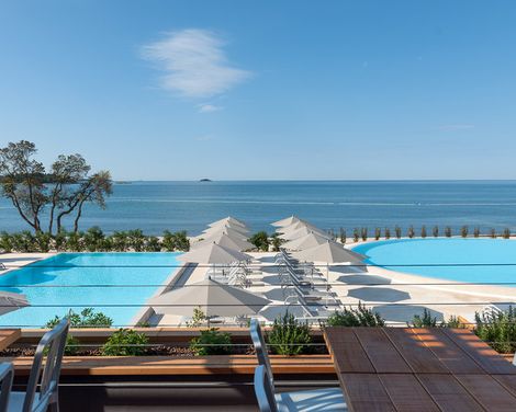 Maistra Select Amarin Resort-0