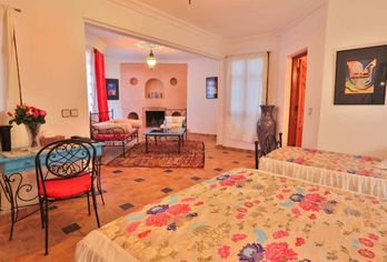 Hotel, Riad Al Khansaa