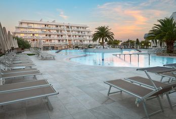 Hotel, Hotel Olympia