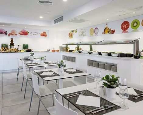 Hotel Triton Beach-4