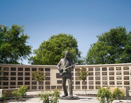 Buddy Holly Statue in Lubbock