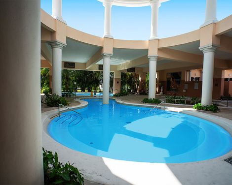 Grand Palladium Lady Hamilton Resort & Spa-1