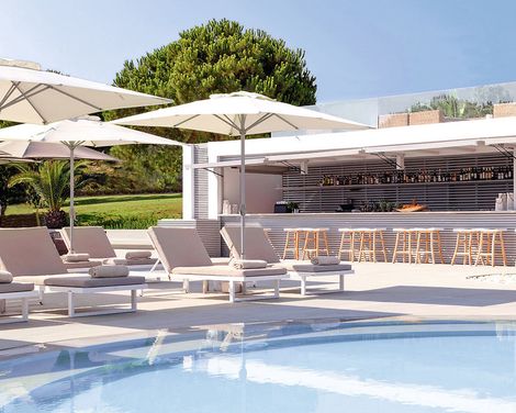 The Bay Hotel + Suites-4