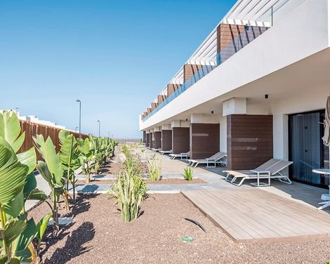 Esmeralda Cotillo Homes by LIVVO-4