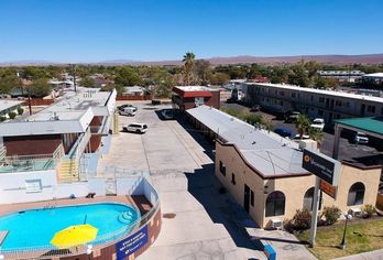 Rodeway Inn & Suites