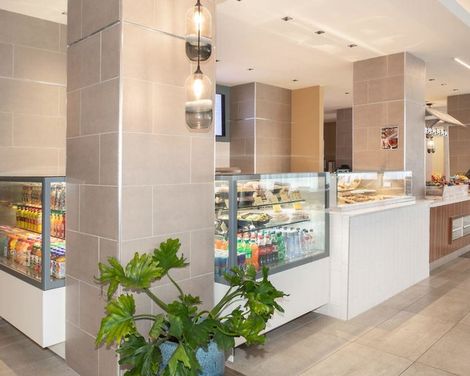 Holiday Inn Los Angeles - LAX Airport-4