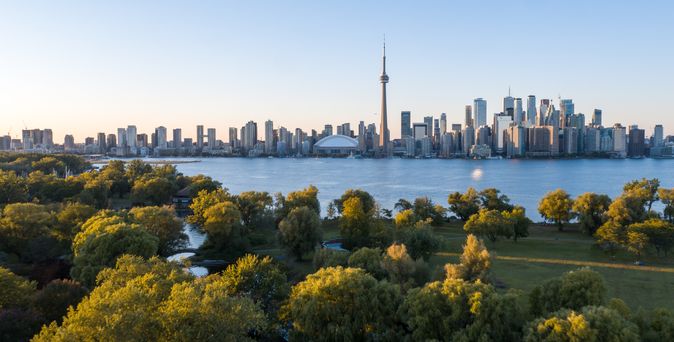 Weitblick über die Skyline von Toronto 