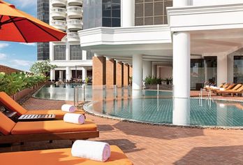 Hotel, Tower Club at Lebua