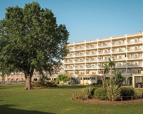 Canvas by Mitsis Messonghi-4