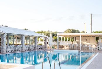 Hotel, Evita Studios