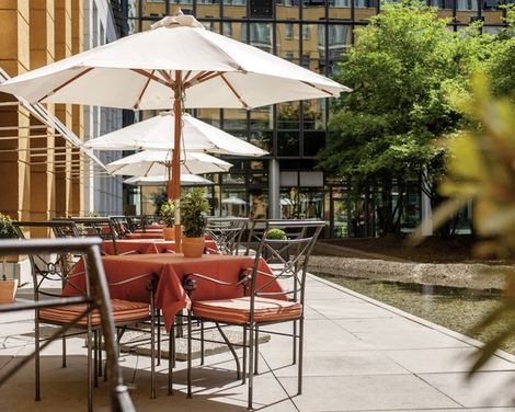 Hotel Elbflorenz Dresden-3