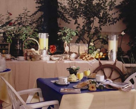 easyHotel Nice Palais des Congrès - Old Town-4