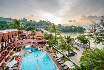 Seaview Patong Hotel