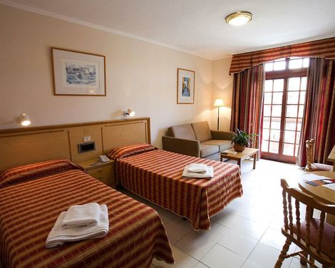 Apartamentos Be Smart Florida Plaza-3