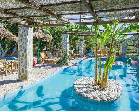 Stone Village Petrino Horio-2