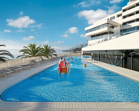 Medora Auri Family Beach Resort-4