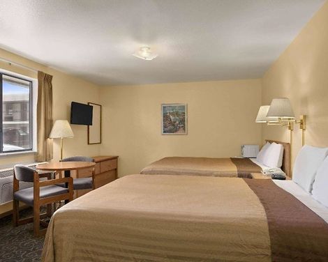Travelodge by Wyndham Wenatchee-2