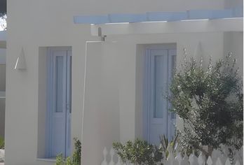 Hotel, Thera Incognita Studios