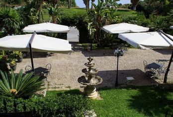 Hotel, Villa D'Amato