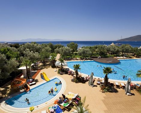 Latanya Park Resort-3