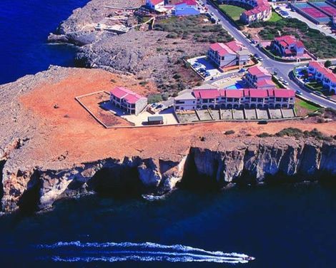 Apartamentos Moon Dreams Cabo de Baños-0