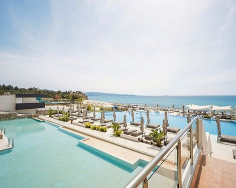 Blue Dream Palace Luxury Beach Resort-2