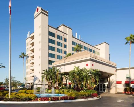 Ramada by Wyndham Kissimmee Gateway-4