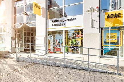 ADAC Reisebüro Aussenansicht