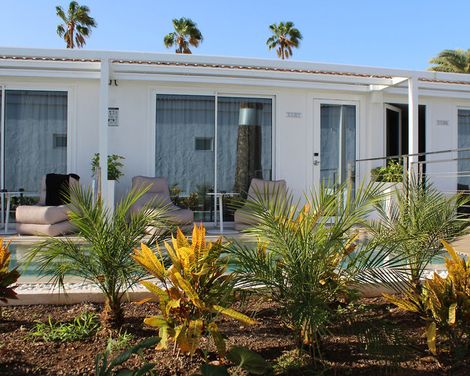 HL Miraflor Suites Hotel-4